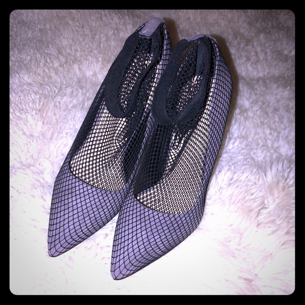 Gray with black fishnet chunky heel booties 👠👢